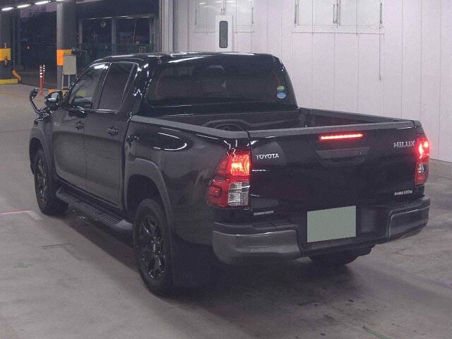 2019 Toyota Hilux Z Black Rally Edition 4WD auction photo 2