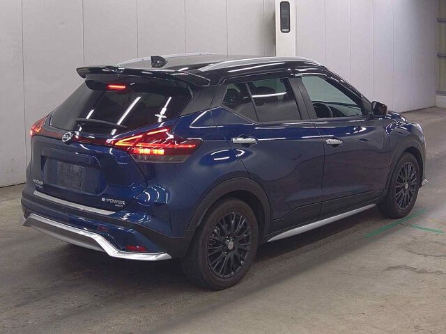 2023 Nissan Kicks Autech 4WD auction photo 5