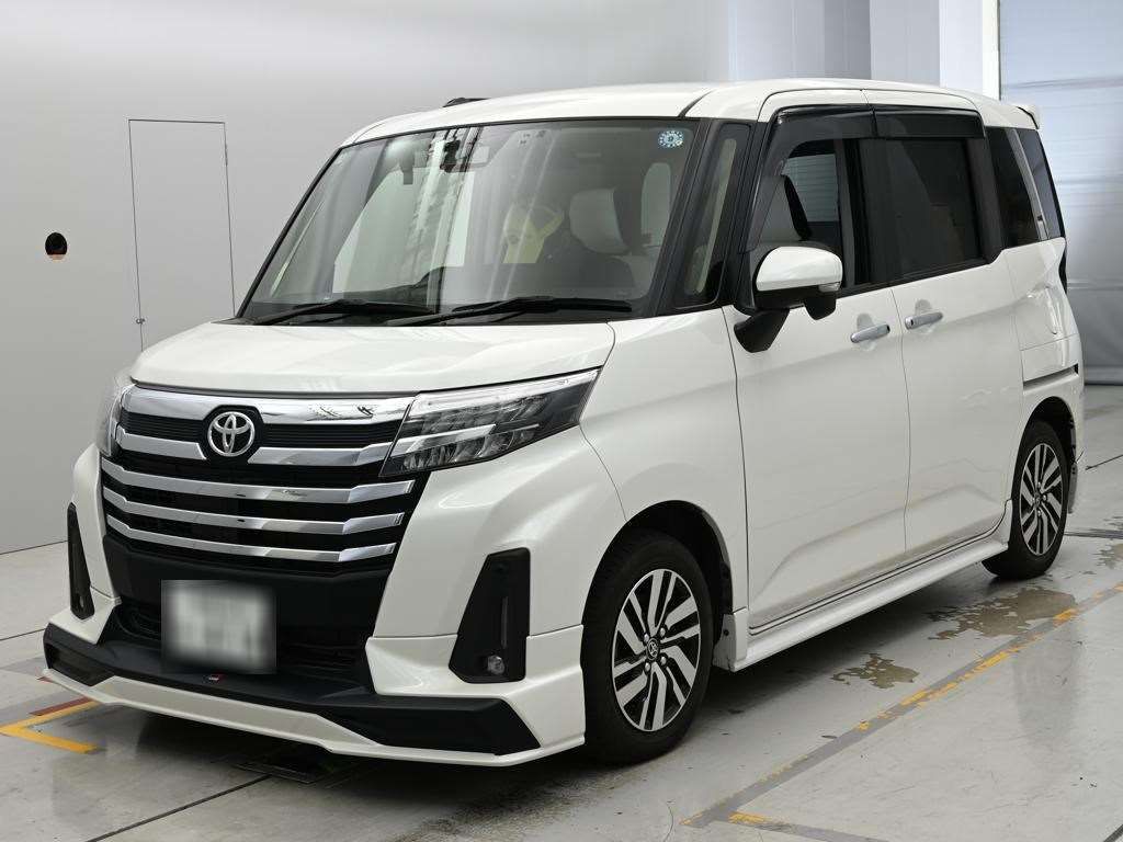 Japan Auction Vehicles 14 2023 Toyota Roomy カスタムG 4WD auction photo