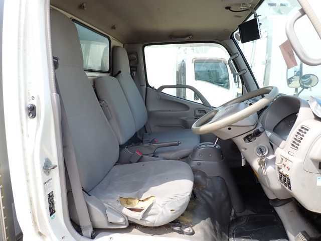 2008 Toyota Dyna 4WD 0.85T ドライバン auction photo 6