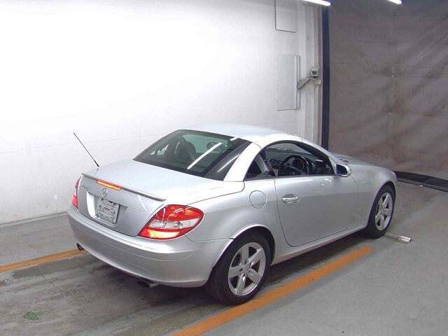 2006 Mercedes-Benz SLK SLK200コンプレッサ auction photo 5