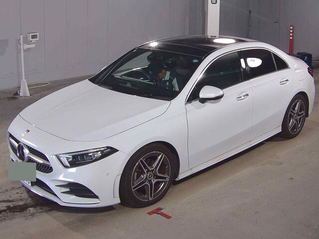2021 Mercedes-Benz A-Class A180 Star Sedan AMG auction photo 4