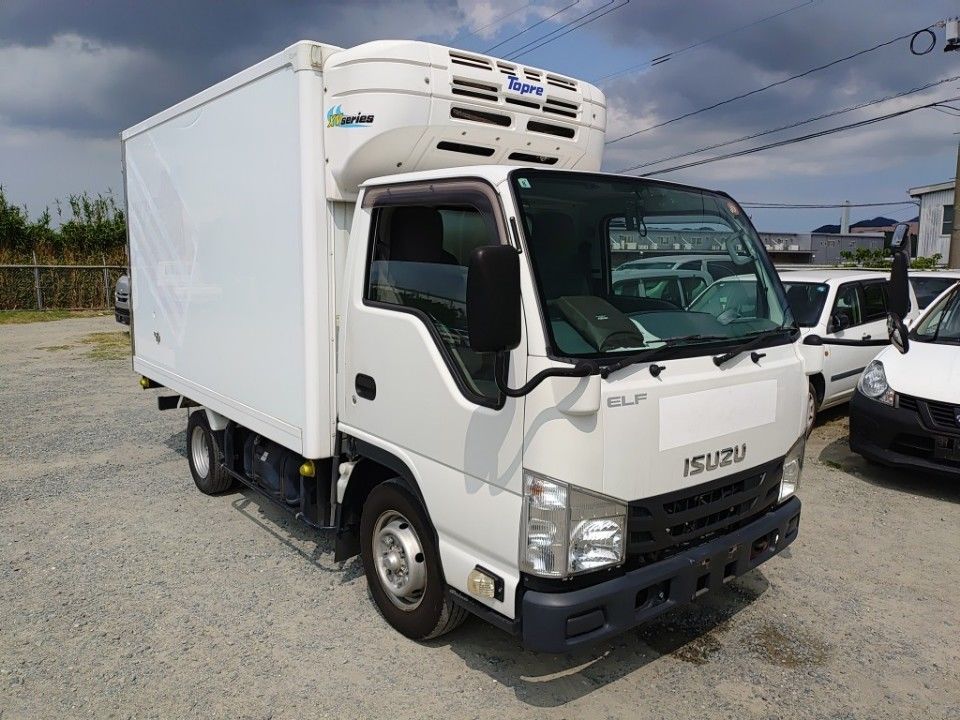 2017 Isuzu Elf auction photo 4
