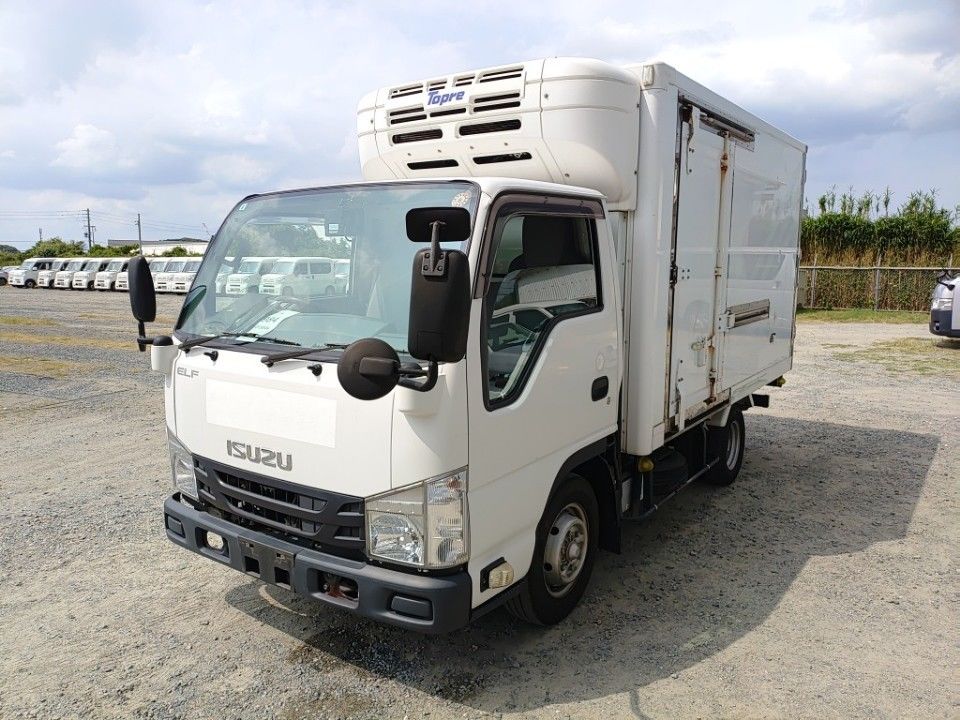 Japan Auction Vehicles 30 2017 Isuzu Elf auction photo