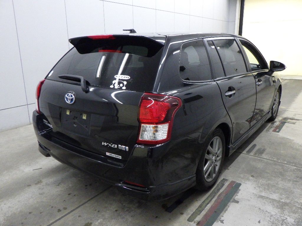 2013 Toyota Corolla Fielder ハイブリッドGエアロツアラーW×B auction photo 2