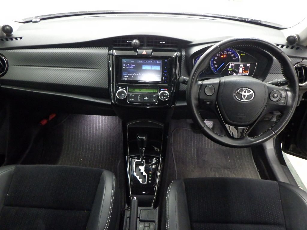 2013 Toyota Corolla Fielder ハイブリッドGエアロツアラーW×B auction photo 3