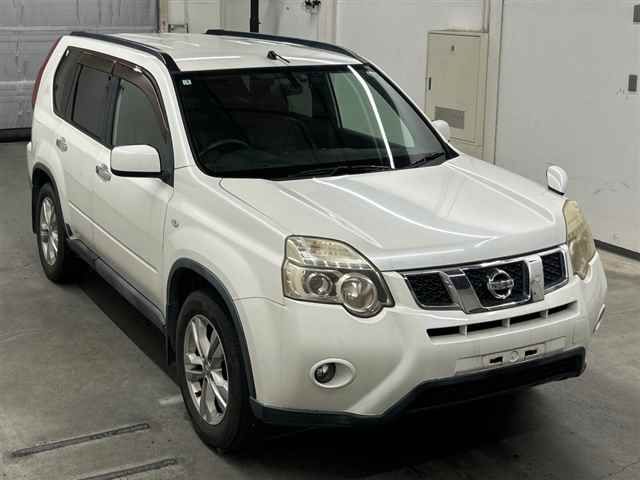 2011 Nissan X-Trail 20X Japan auction vehicle