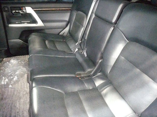 2013 Toyota Land Cruiser ZX 4WD auction photo 6
