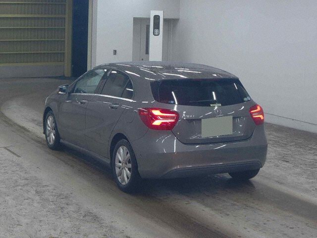 2016 Mercedes-Benz A-Class A180 auction photo 2
