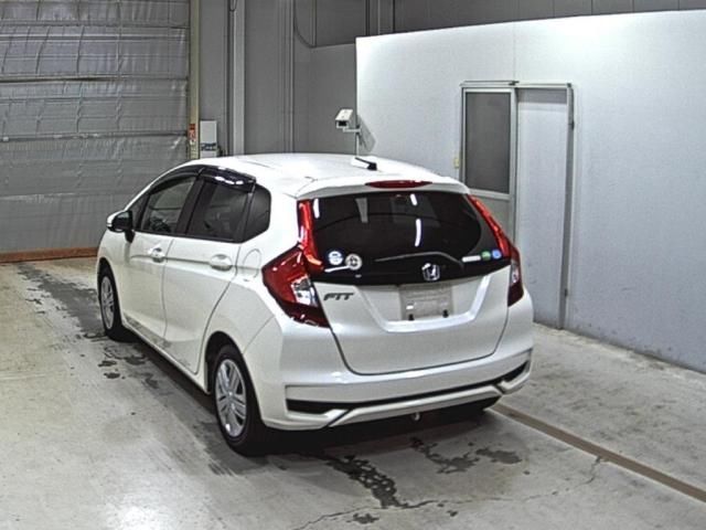 2017 Honda Fit 13G・L ホンダセンシング auction photo 2