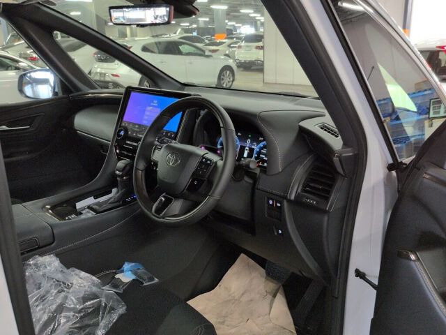 2025 Toyota Alphard Z auction photo 3