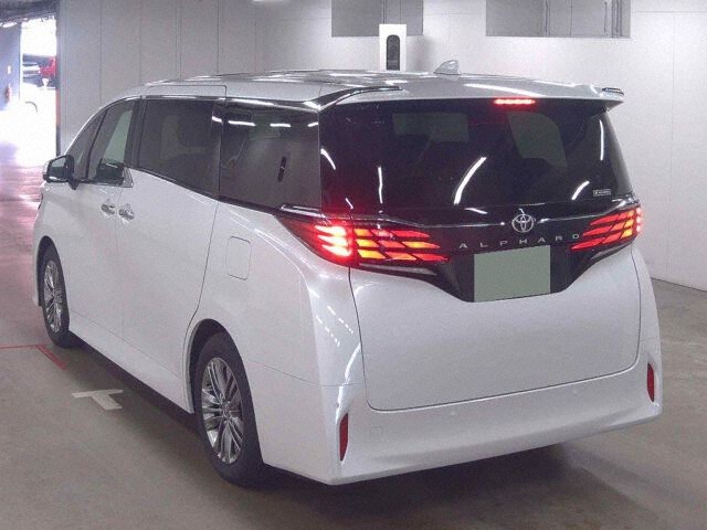 2025 Toyota Alphard Z auction photo 2