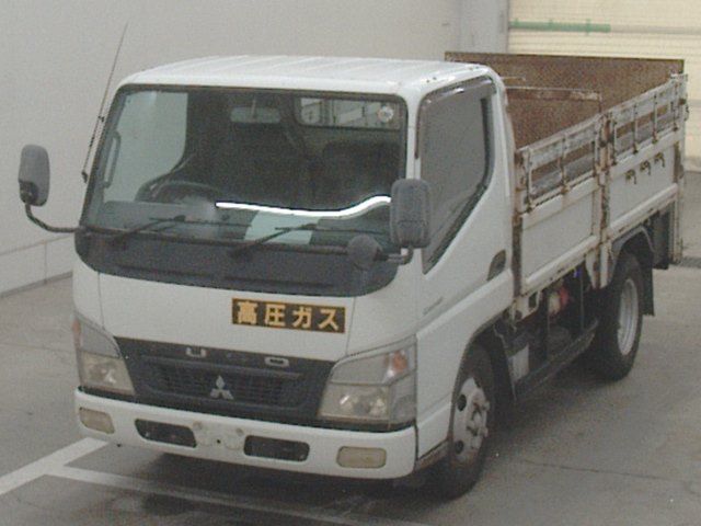 Japan Auction Vehicles 10 2007 Mitsubishi Fuso Canter 平ボディ auction photo