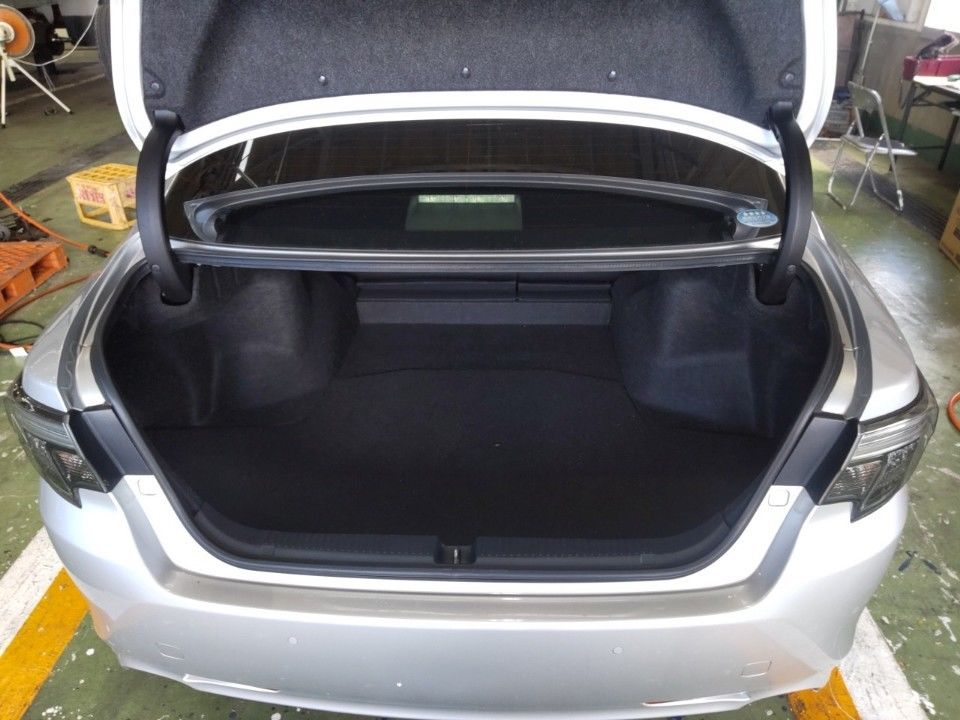 2017 Toyota Mark X auction photo 8