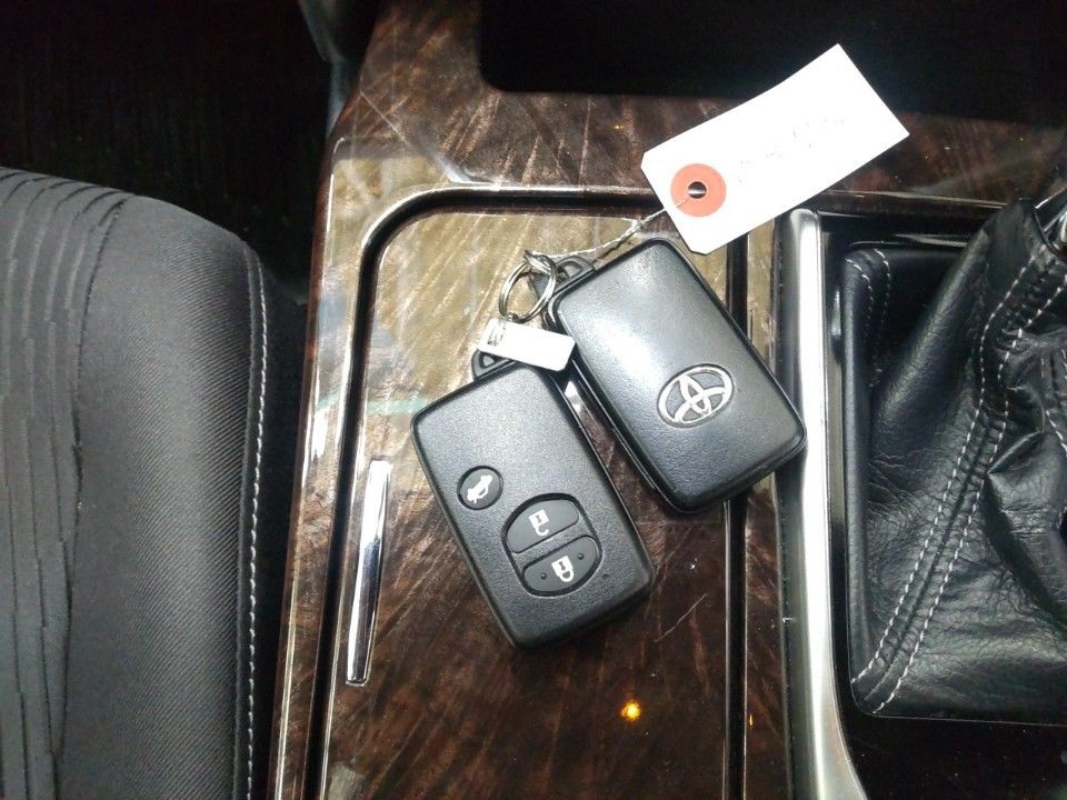 2017 Toyota Mark X auction photo 15