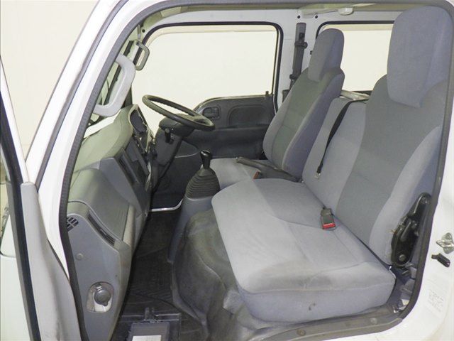 2017 Isuzu Elf Double cab auction photo 8