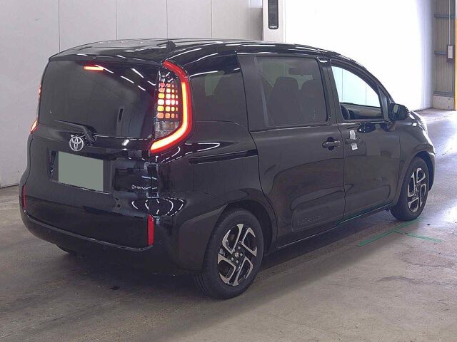 2026 Toyota Sienta ハイブリッドZ auction photo 5