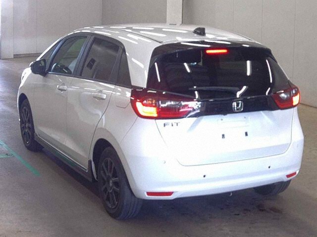 2024 Honda Fit ホームブラックスタイル auction photo 2