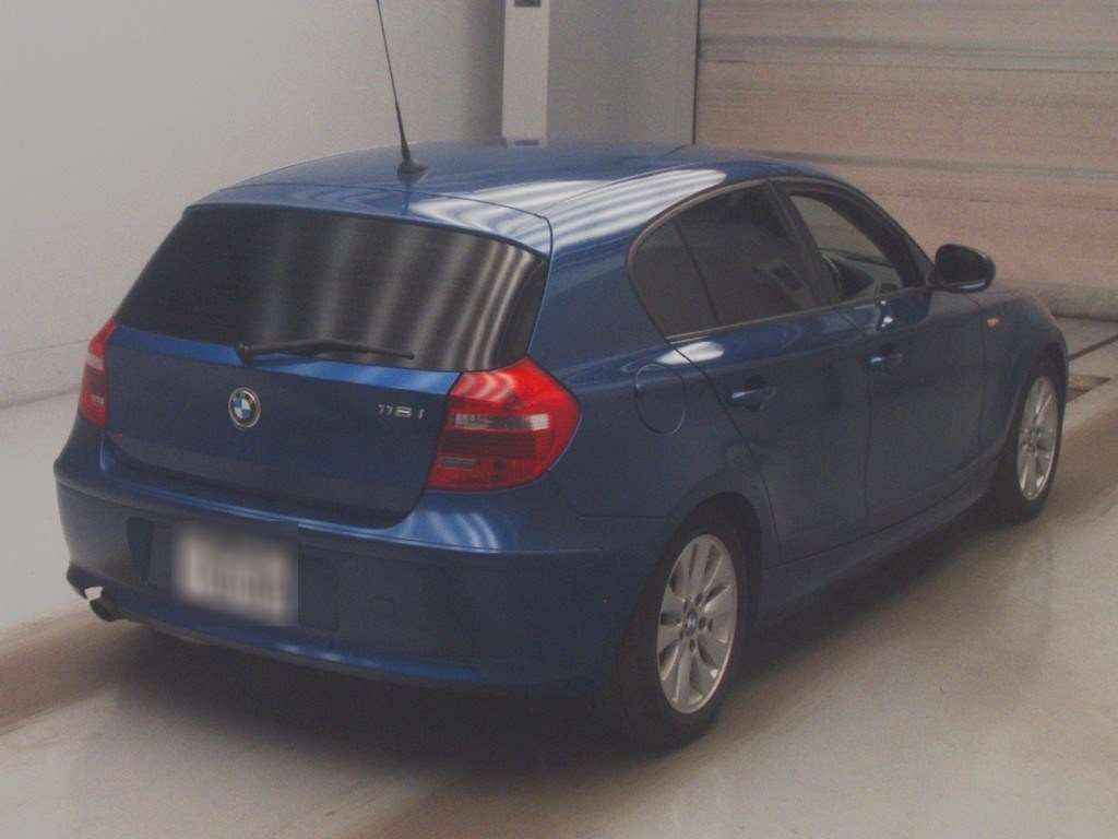 2010 BMW 1 Series 116i auction photo 2