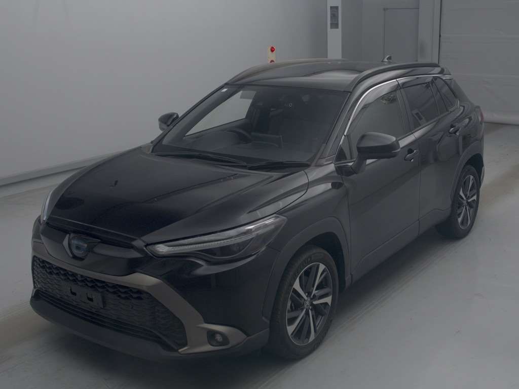 Japan Auction Vehicles 4 2023 Toyota Corolla Cross ハイブリッド Z auction photo