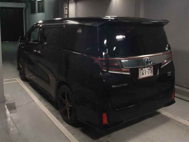 2015 Toyota Vellfire 4WD Hybrid ZR G Edition auction photo 2