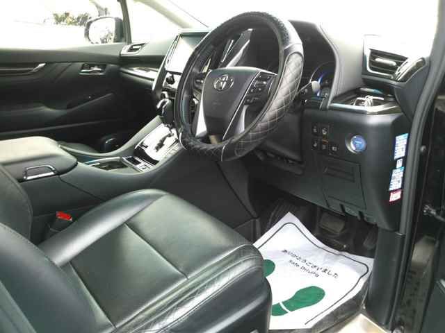 2015 Toyota Vellfire 4WD Hybrid ZR G Edition auction photo 3