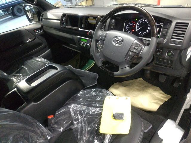 2026 Toyota Hiace L Super GL Dark 2 auction photo 3
