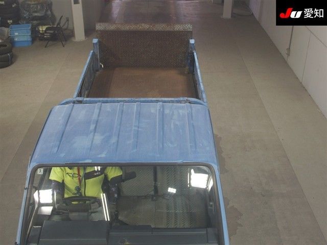 1992 Isuzu エルフ T auction photo 9
