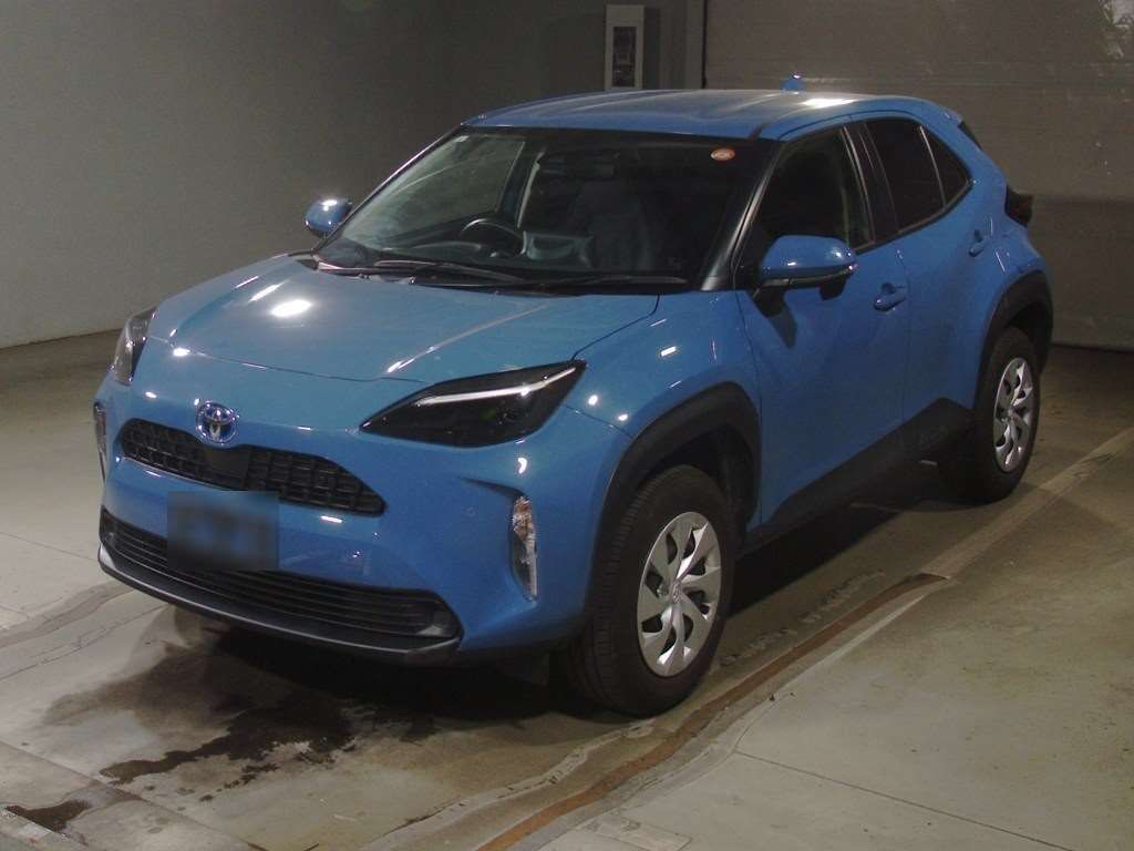 2022 Toyota Yaris Cross ハイブリッドX Japan auction vehicle