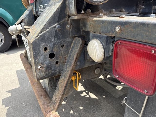 2018 Mitsubishi Fuso Fighter Container-only auction photo 15