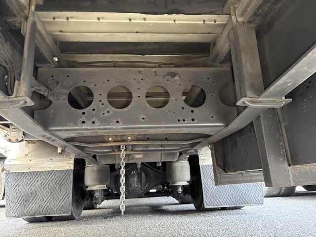 2007 Isuzu Giga アルミウイング auction photo 13