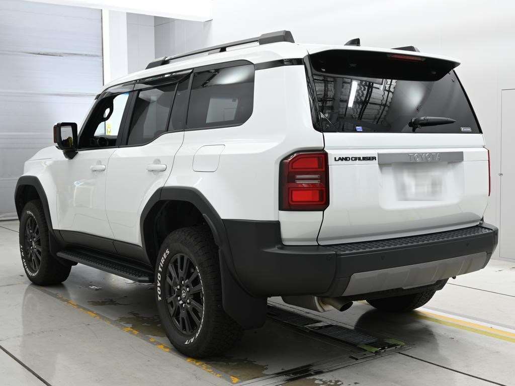 2024 Toyota Land Cruiser 250 VX 4WD auction photo 6