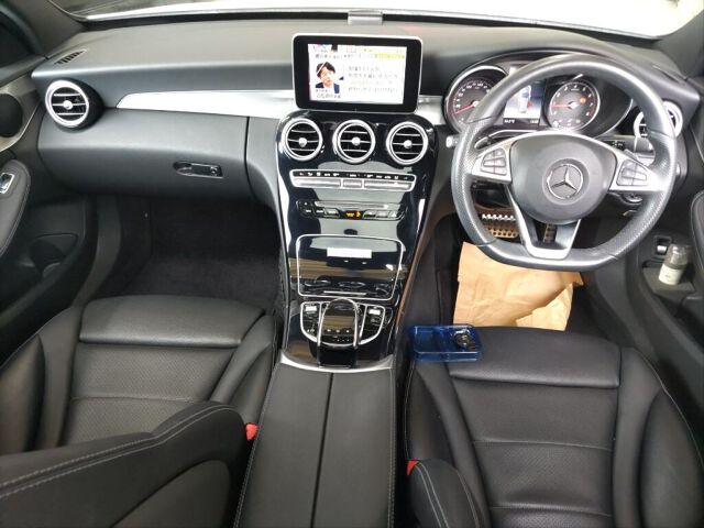 2017 Mercedes-Benz C-Class Station Wagon C180 Laureus ED auction photo 3