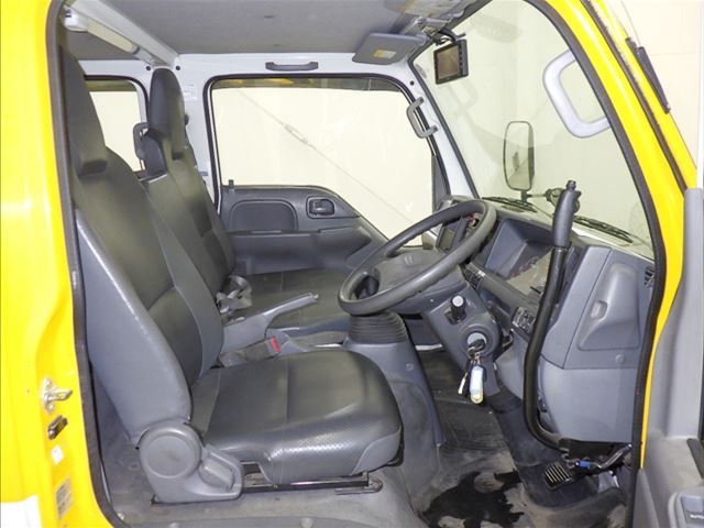 2015 Isuzu Elf dump auction photo 5