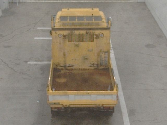 2015 Isuzu Elf dump auction photo 3