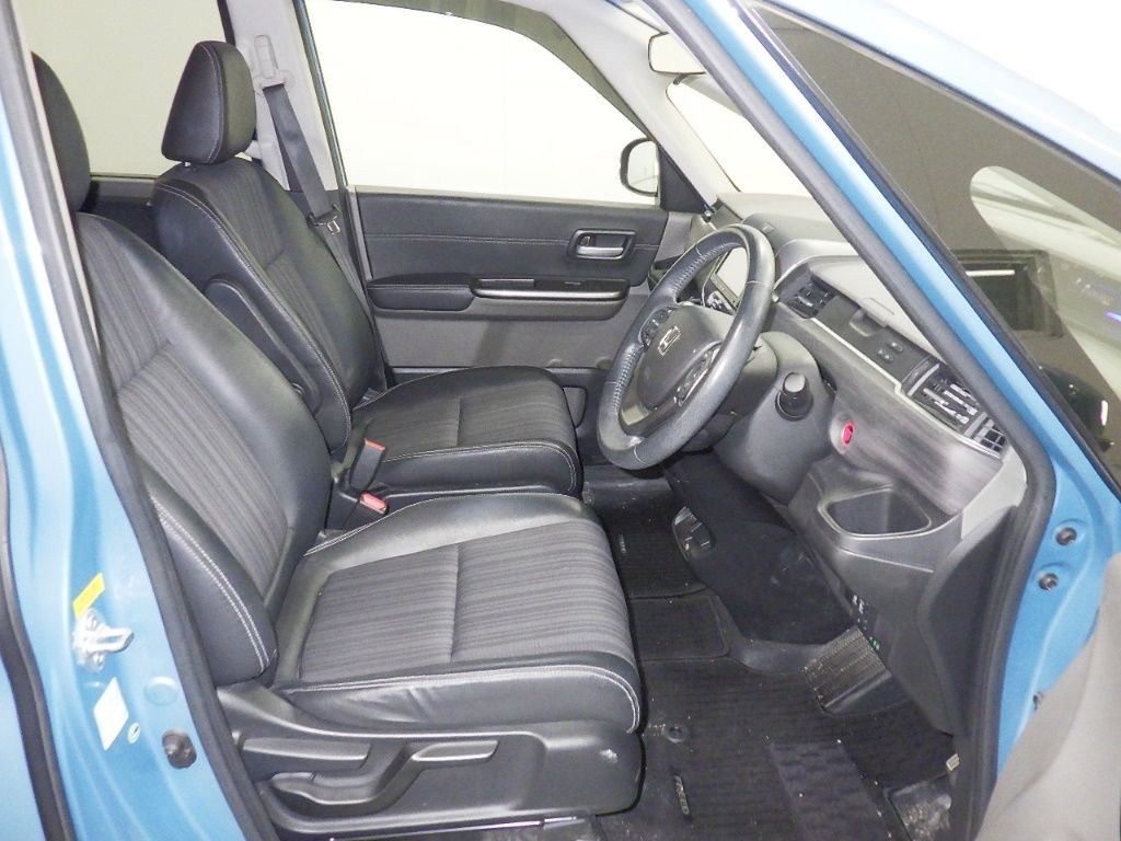 2018 Honda Freed Gホンダセンシング 6人 auction photo 6