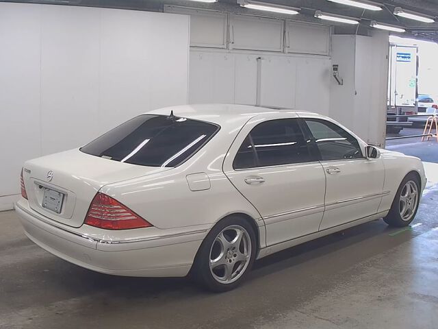 2005 Mercedes-Benz S-Class S500L auction photo 5