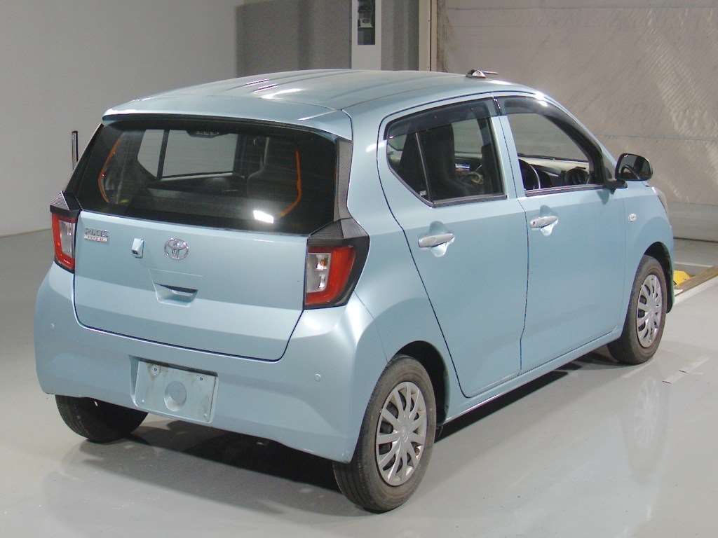 2021 Toyota Pixis Epoch L SA III auction photo 2