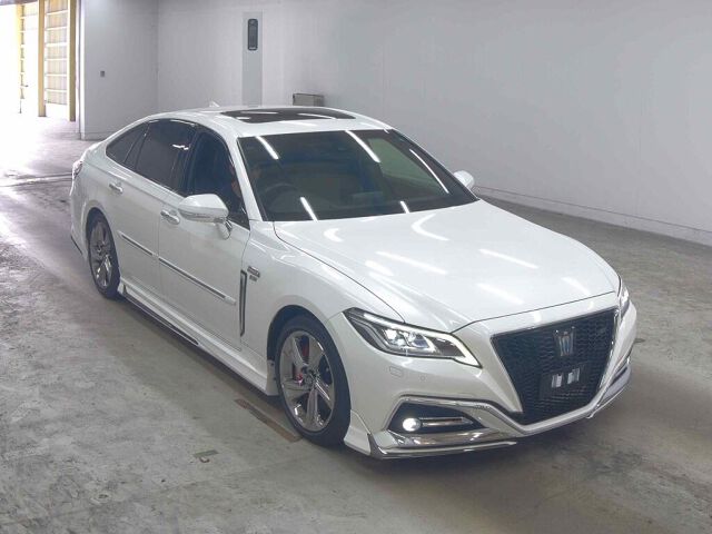 2018 Toyota Crown RS Advance Japan auction vehicle