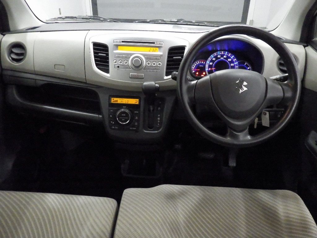 2013 Suzuki Wagon R FX auction photo 3