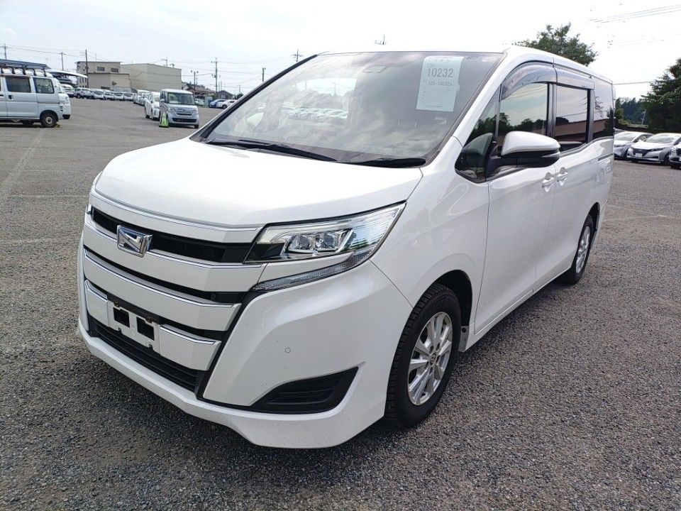 Japan Auction Vehicles 23 2021 Toyota Noah auction photo