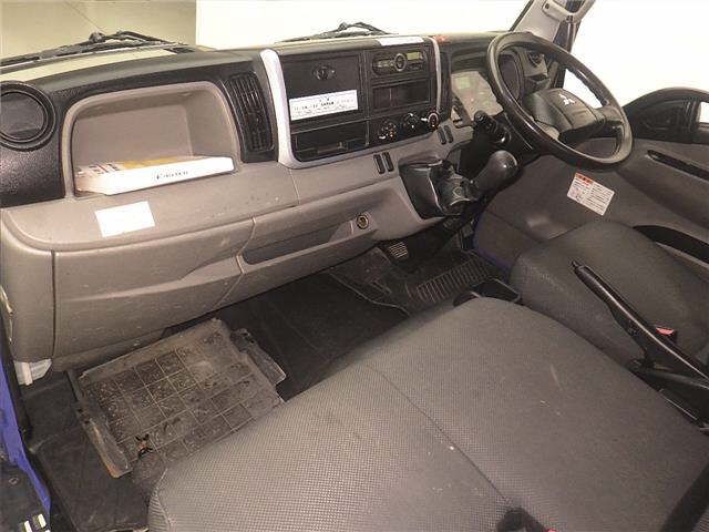 2016 Mitsubishi Fuso Canter dump auction photo 4