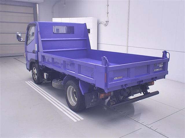 2016 Mitsubishi Fuso Canter dump auction photo 2