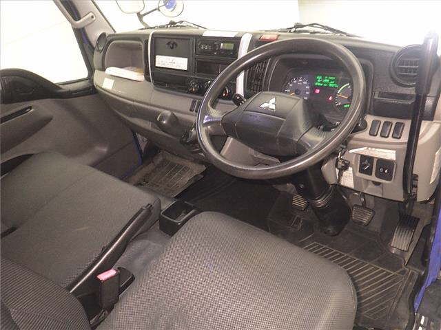 2016 Mitsubishi Fuso Canter dump auction photo 3