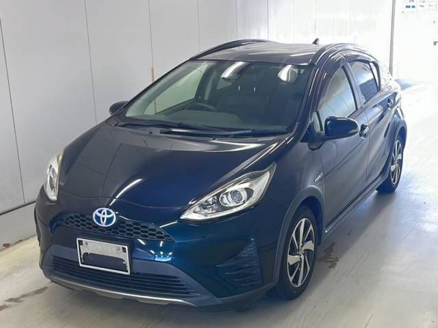 2018 Toyota Aqua Crossover Japan auction vehicle