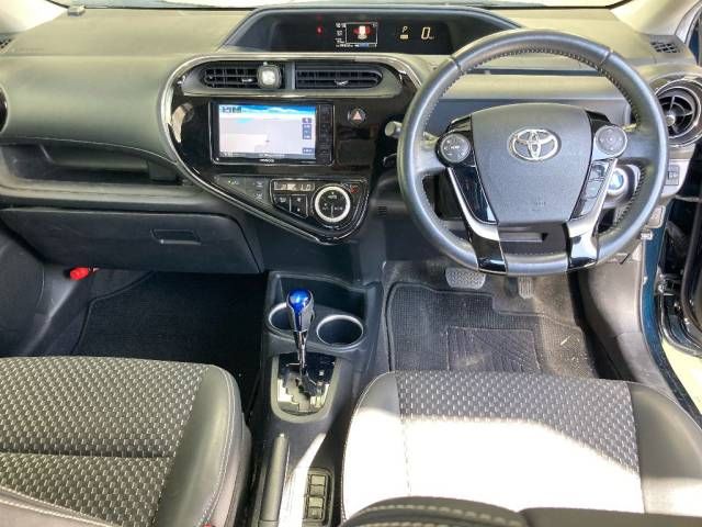 2018 Toyota Aqua Crossover auction photo 4