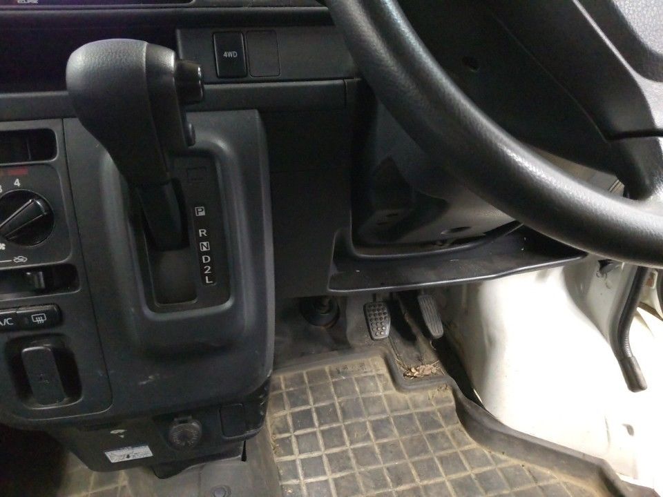 2018 Daihatsu ハイゼット カーゴ auction photo 12