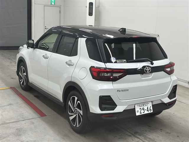 2025 Toyota Raize Z 4WD auction photo 2
