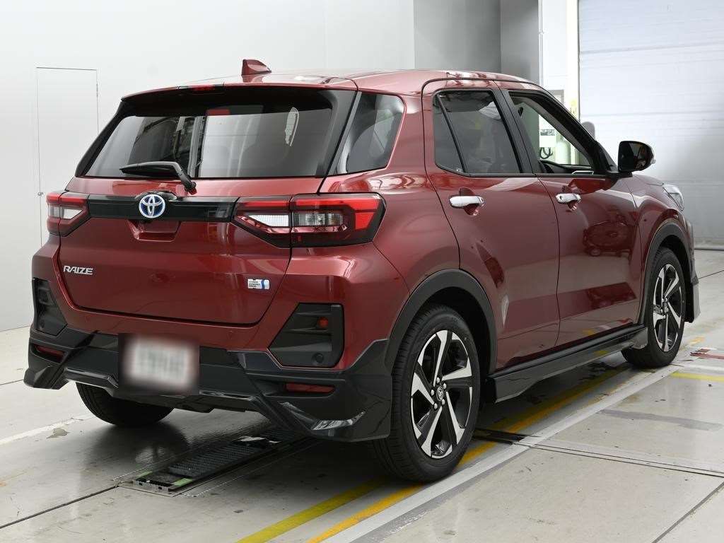 2026 Toyota Raize Hybrid Z auction photo 2