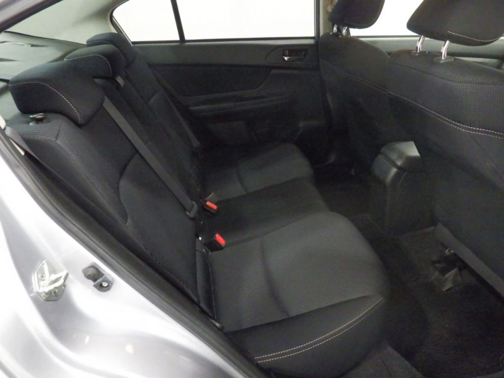 2013 Subaru Impreza G4 1.6i-L auction photo 7